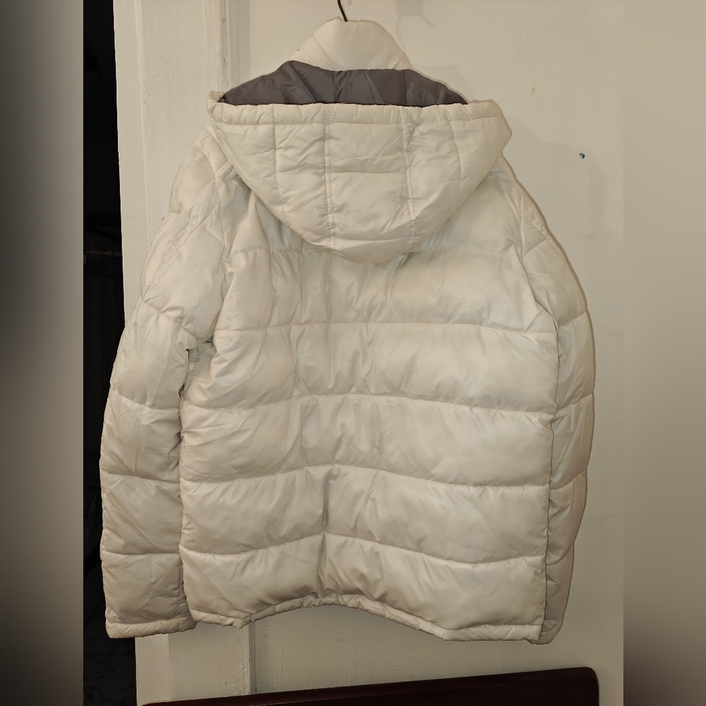 Guess White Jacket With Gray Lining - image 2